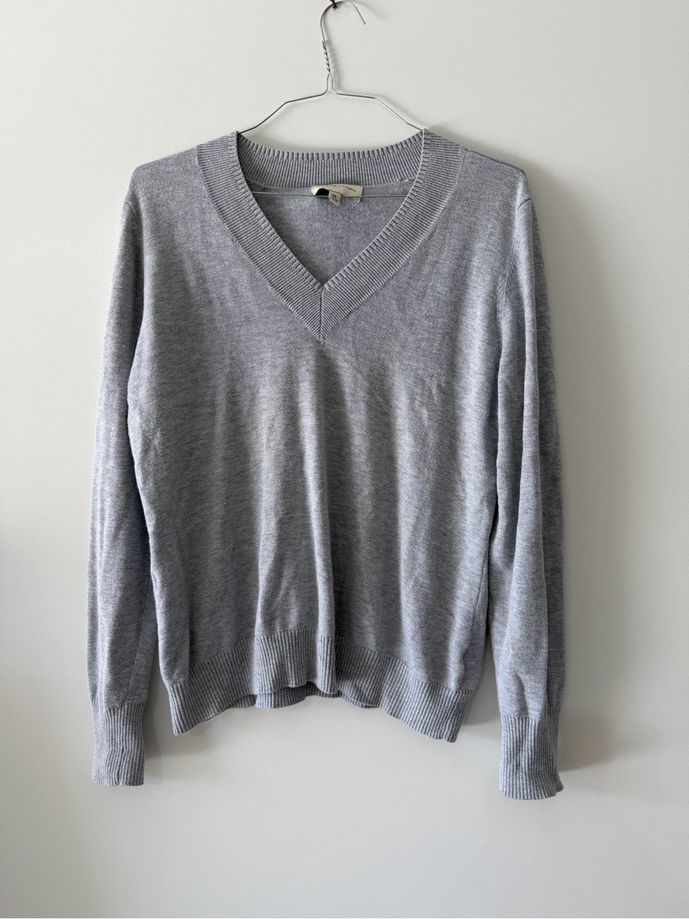 Adrienne Vittadini Studio Gray V-Neck Knit Sweater 2XL